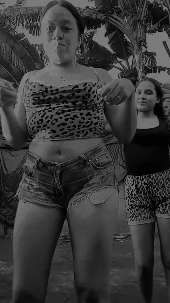 @Leslie Milagros