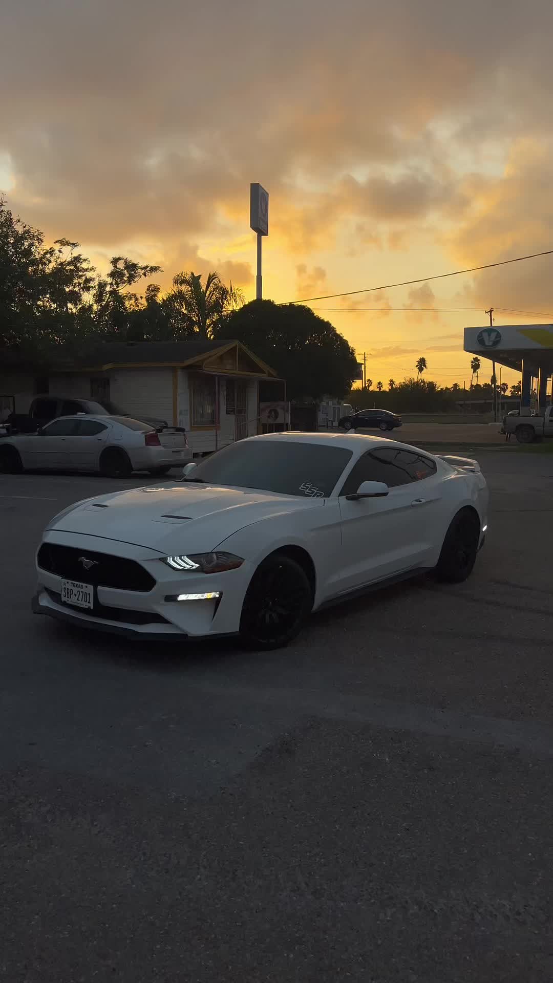 @eddie3__