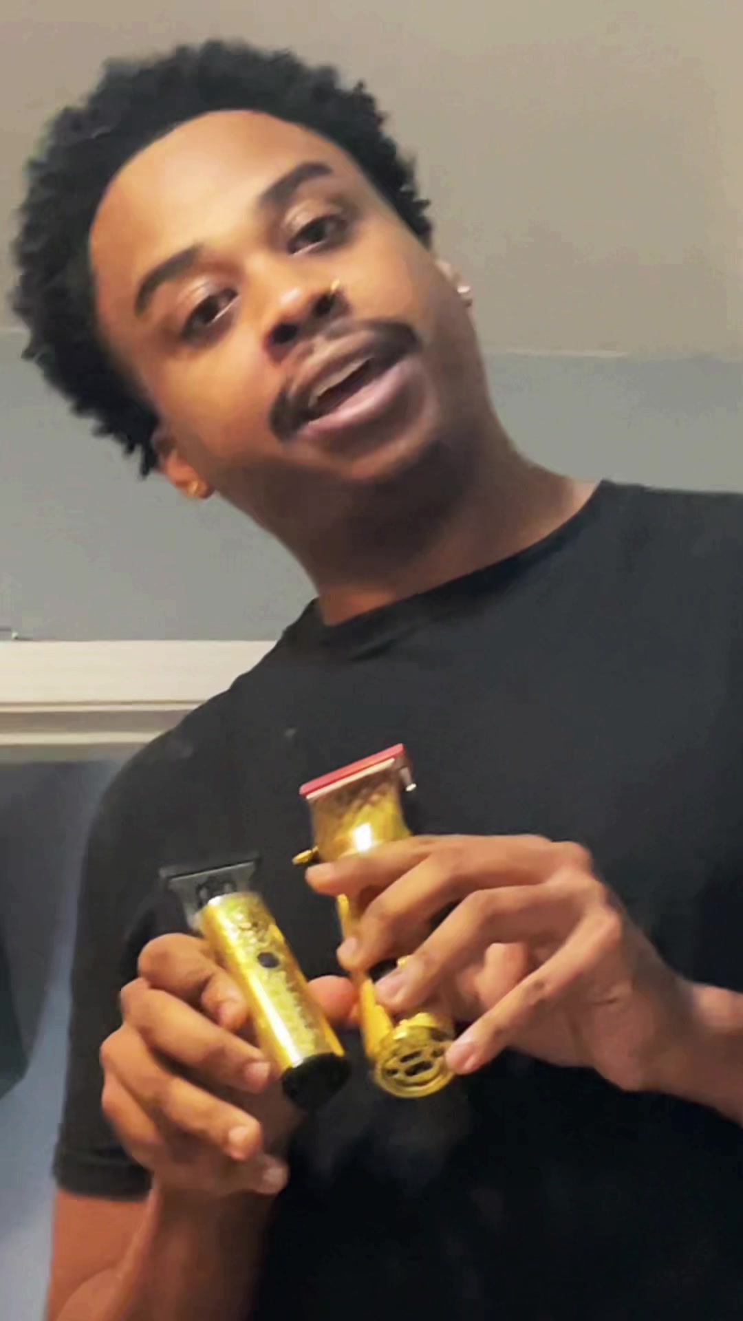 @Dee