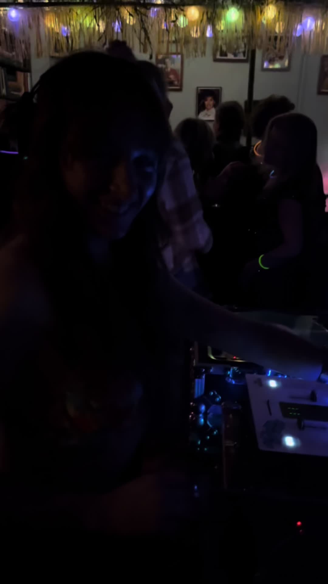 @DJ Lil Meow Meow