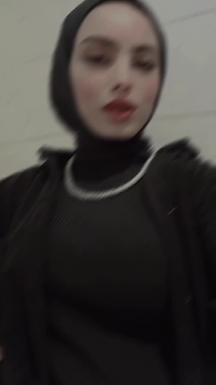 @Esra3456