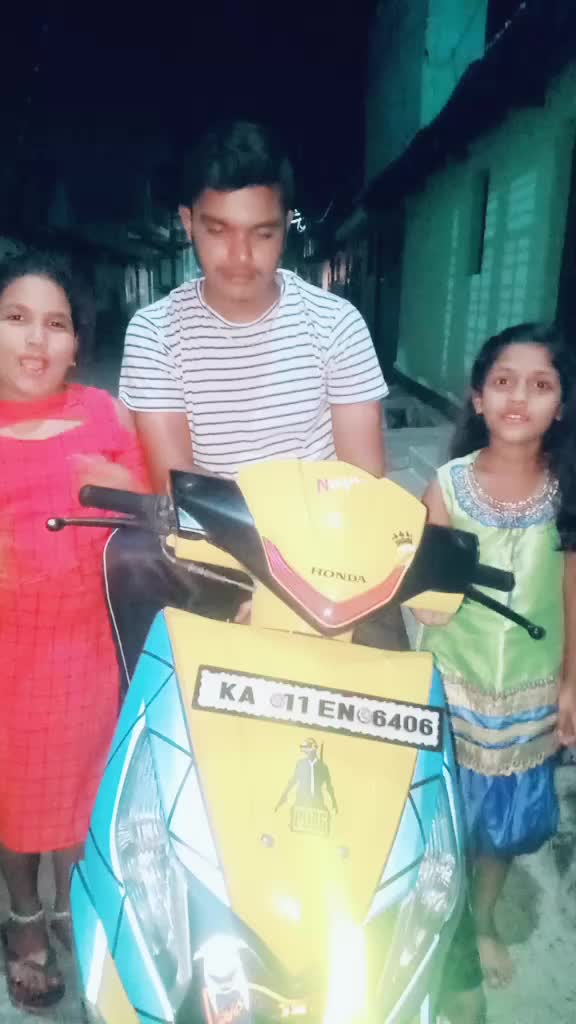 @KTM-lvr MandyaGowdru