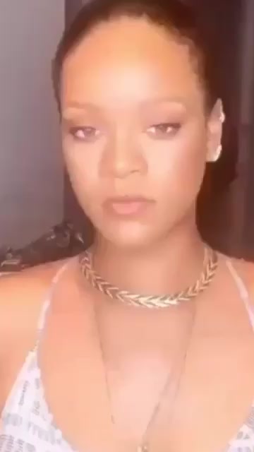 @𝓇𝒾𝓇𝒾 𝓃𝒶𝓋𝓎