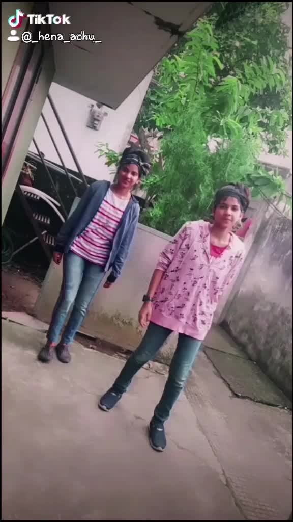 @_Frozen__Kweenz_