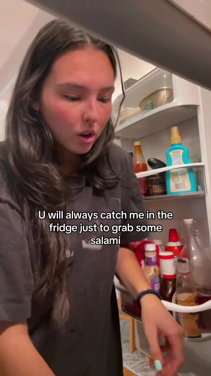 @Gugi