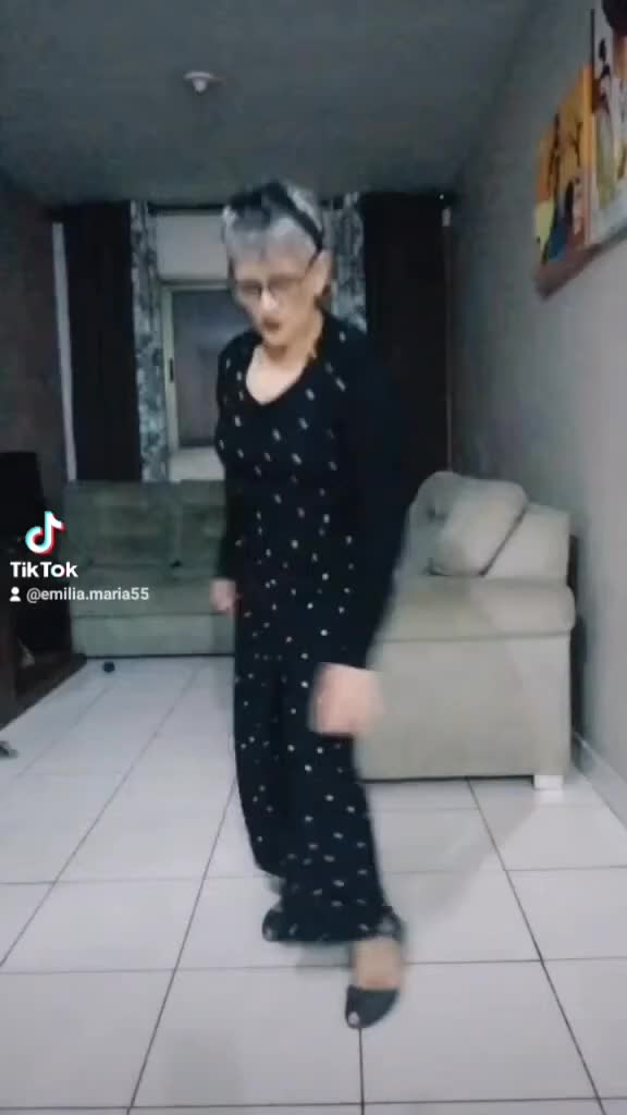 @Em&iacute;liaMariaMartinsDeOliveira