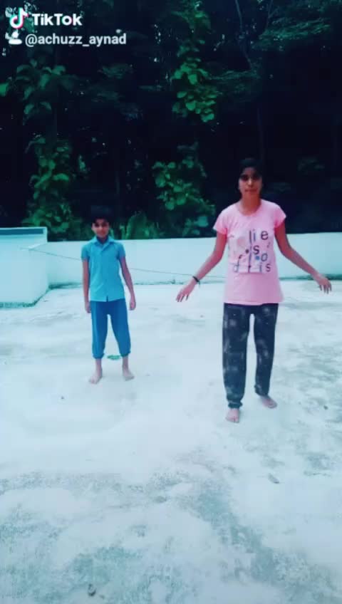 @achuzzz