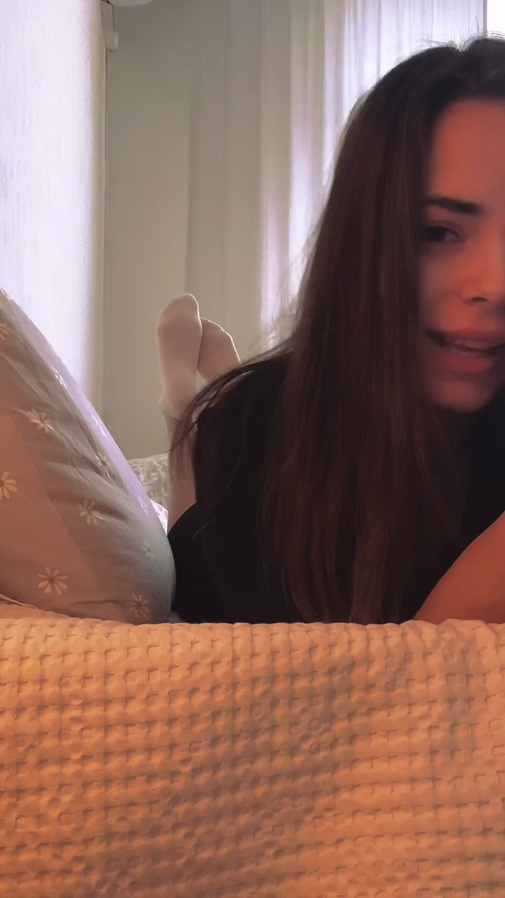 @VIKYS_Ha🍑