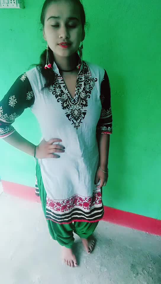 @Pahadi chorii😘😘