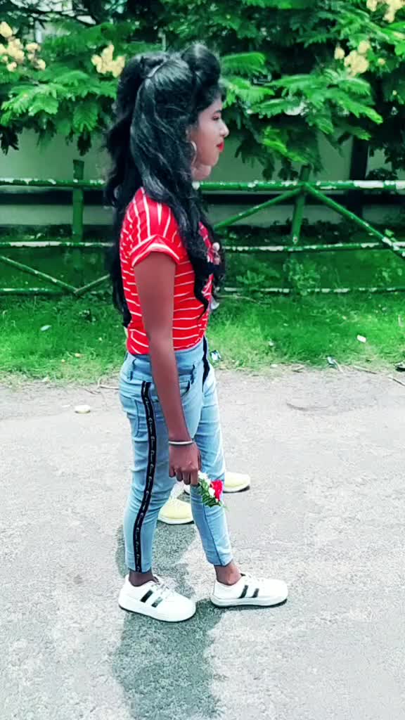 @😍Cute Ishu😍