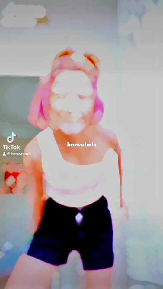 @🦋