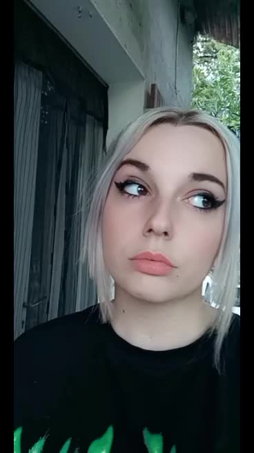 @❄️𝓟𝓲𝓴𝓪👉🏻👈🏻