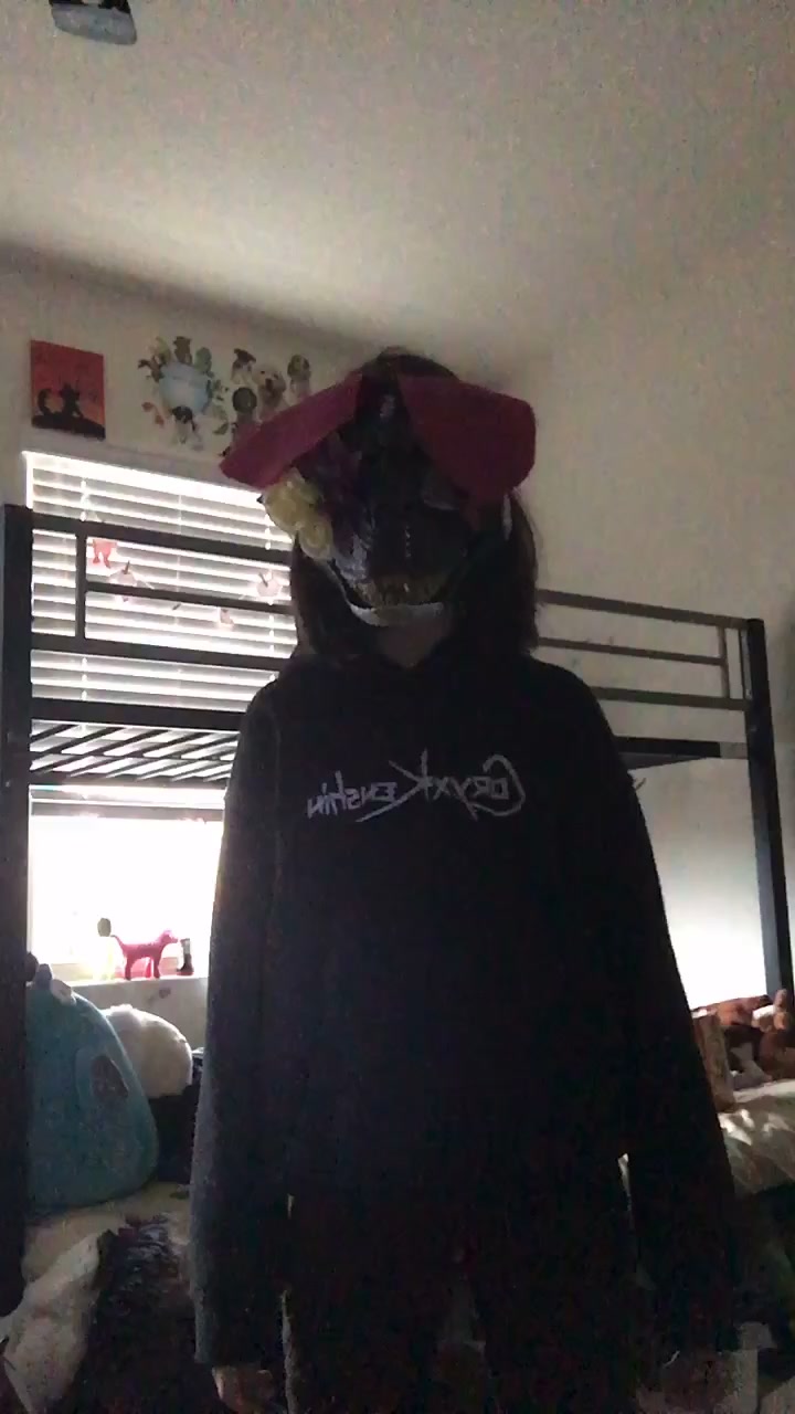 @Dobey-floofy