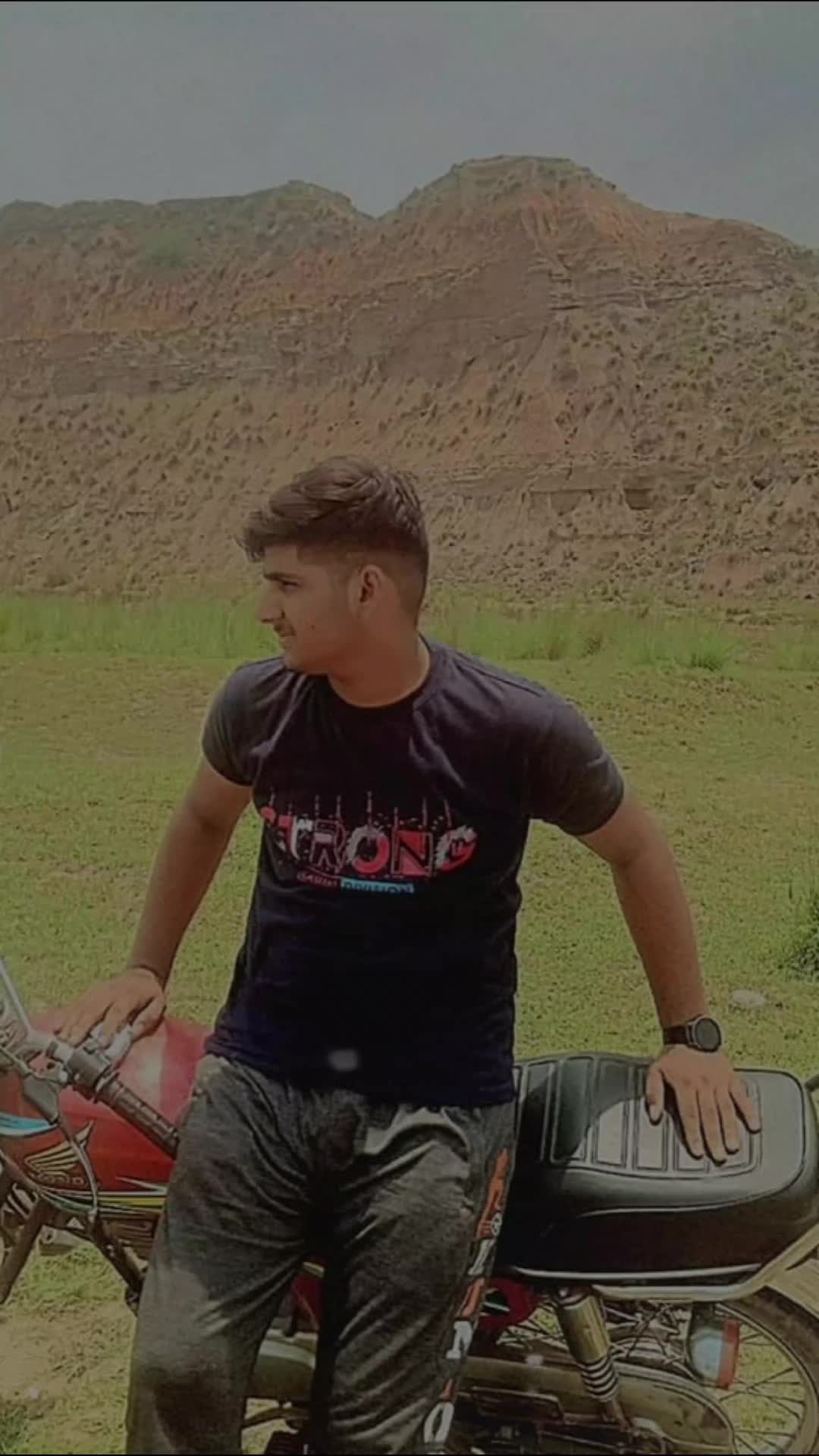@احمد مجتبی وریاں