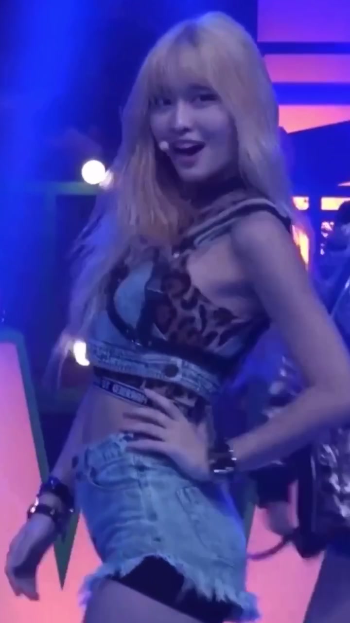 @🐥
