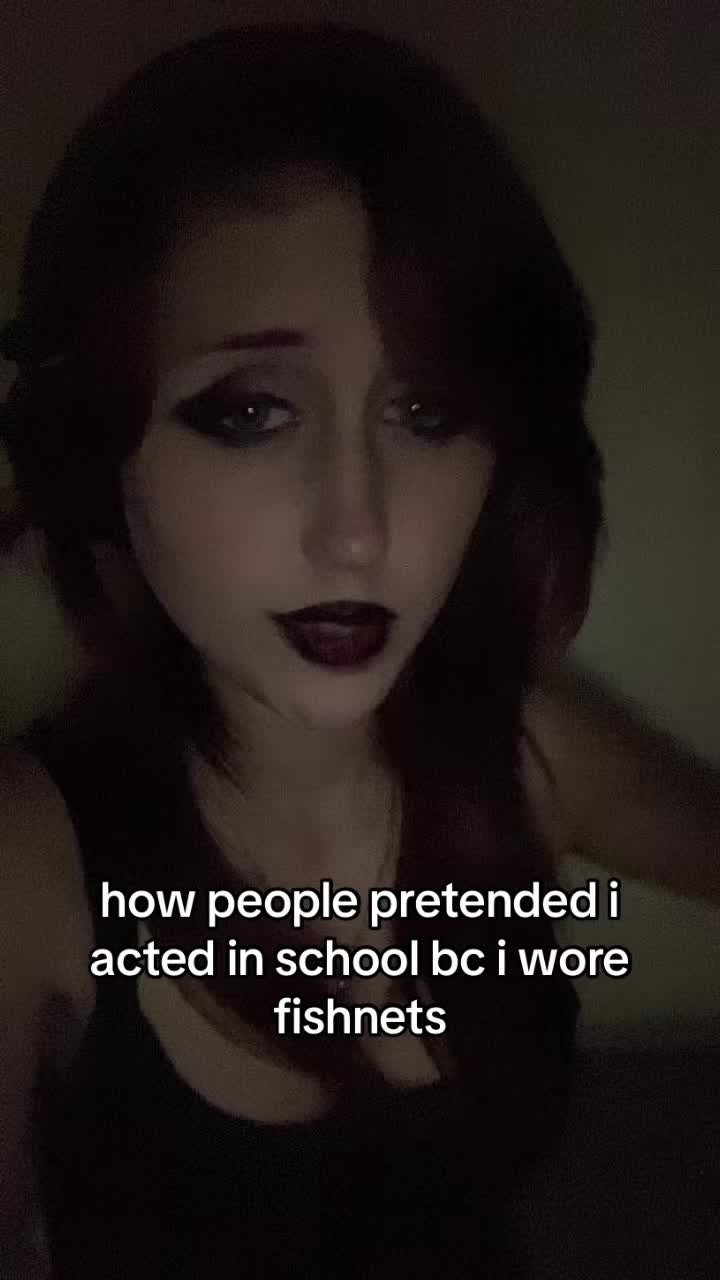 @Buggabae🧟&zwj;♀️