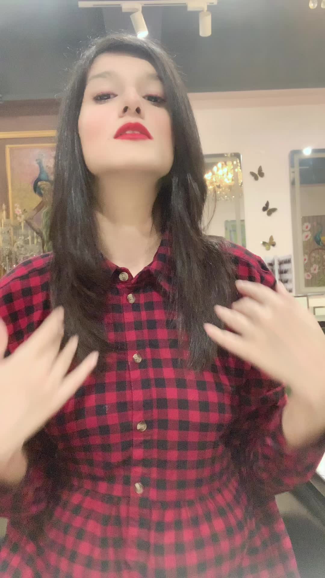 @Ayni khan💫