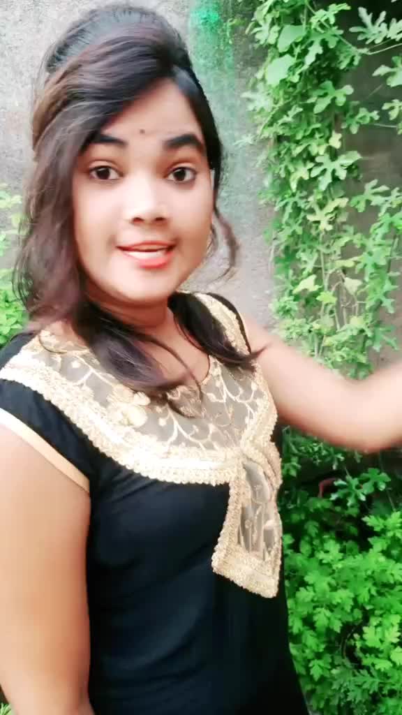 @dazzling shruti