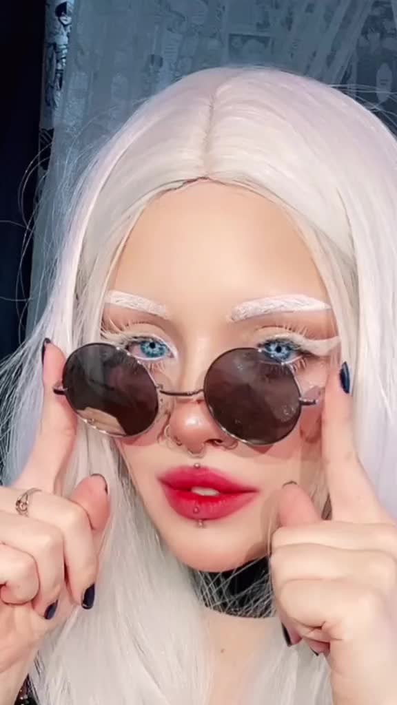 @MocoQueen