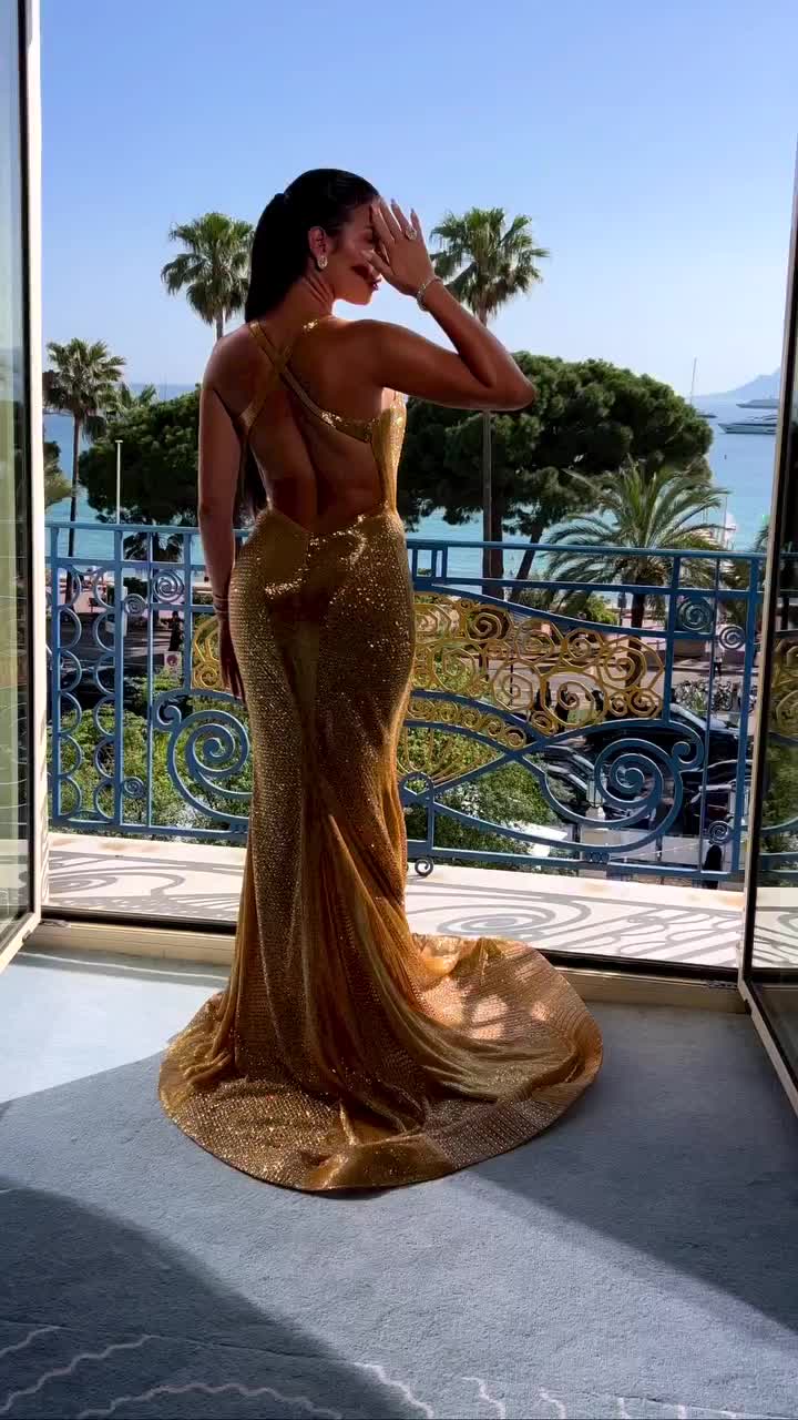 @LUMIÈRE