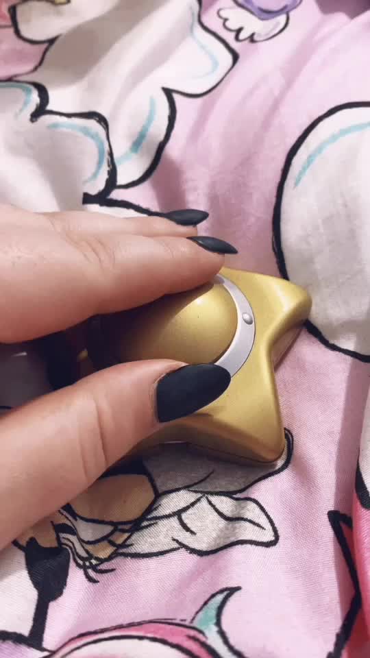 @Littlemissbunnii