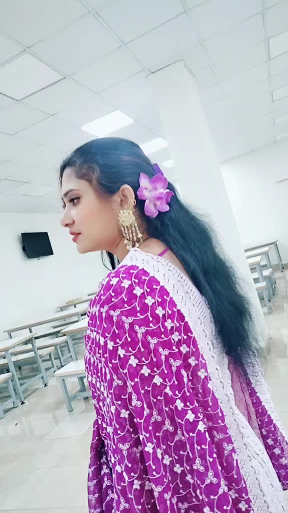 @💔Riya💔