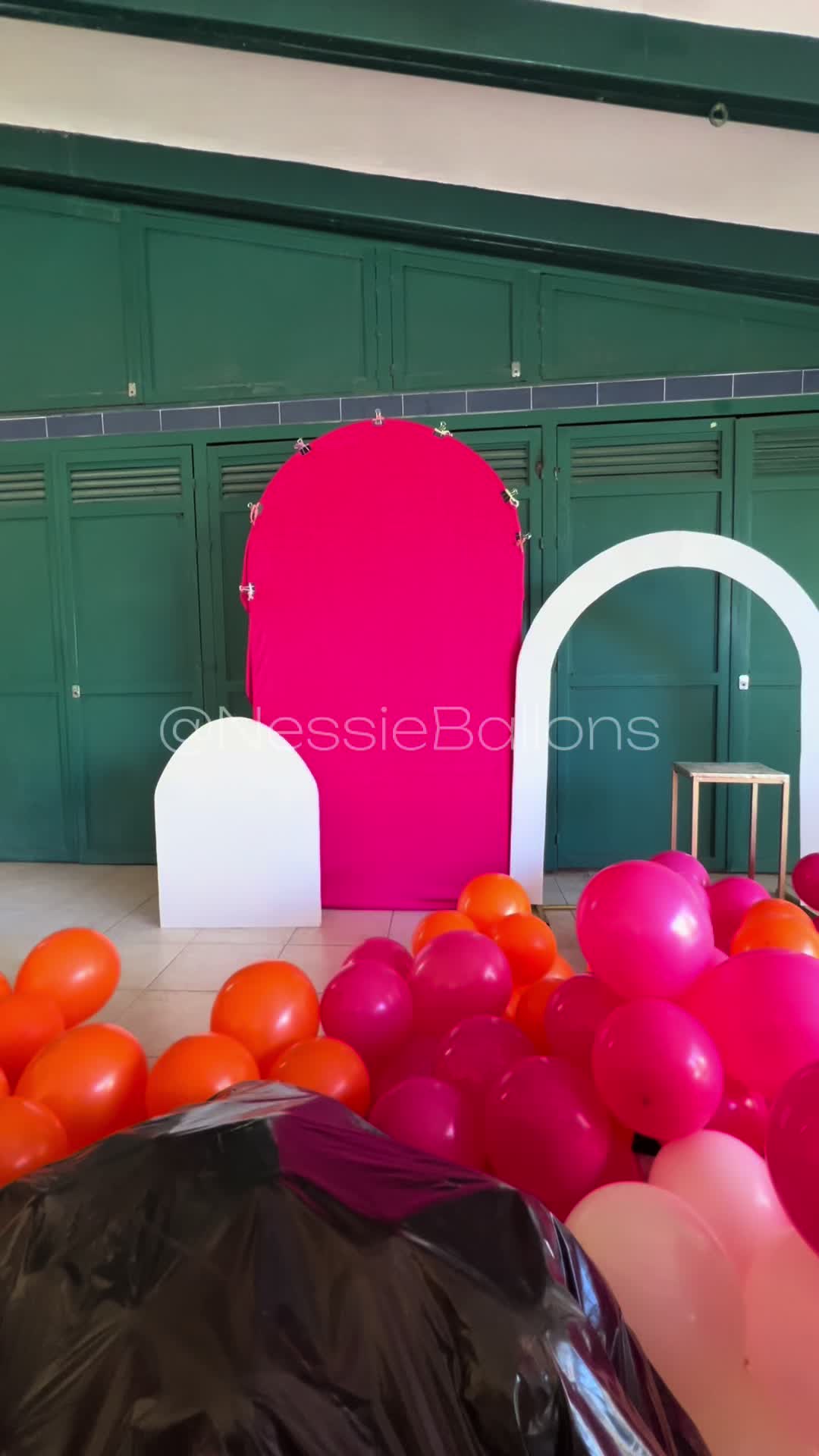 @NessieBallons✨