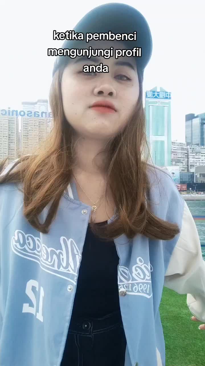 @Deviafloo