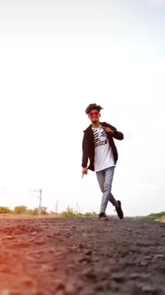 @L&oslash;cky B&oslash;y S&aacute;nj&uacute;
