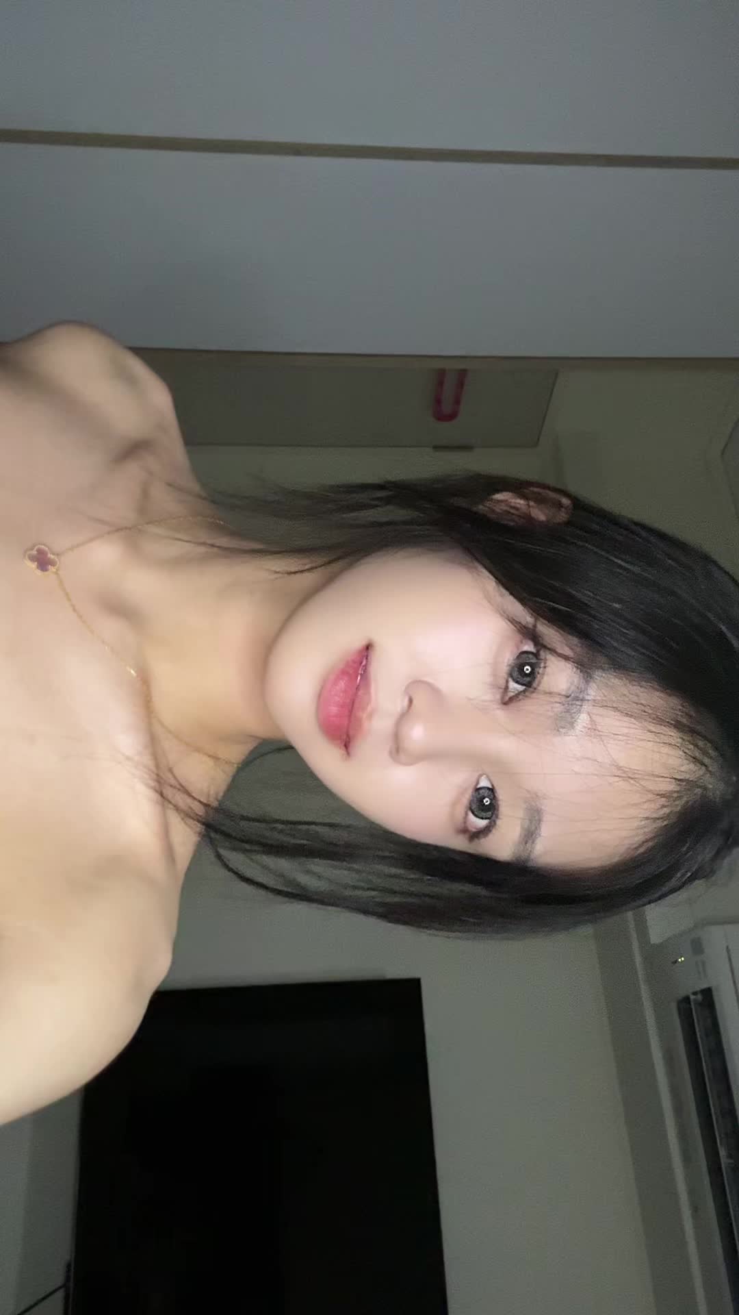@abbie ఇ