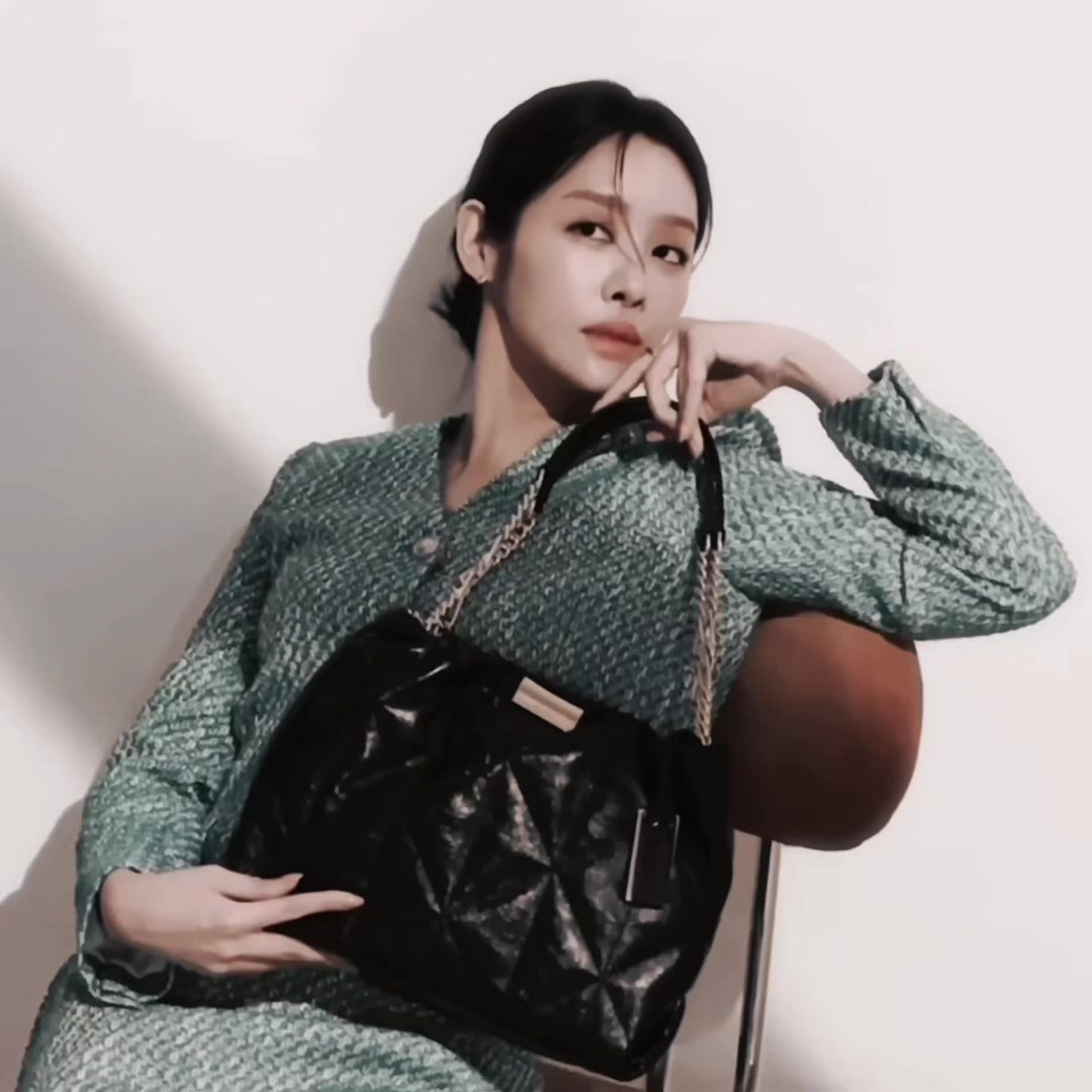 @eunzns ✭