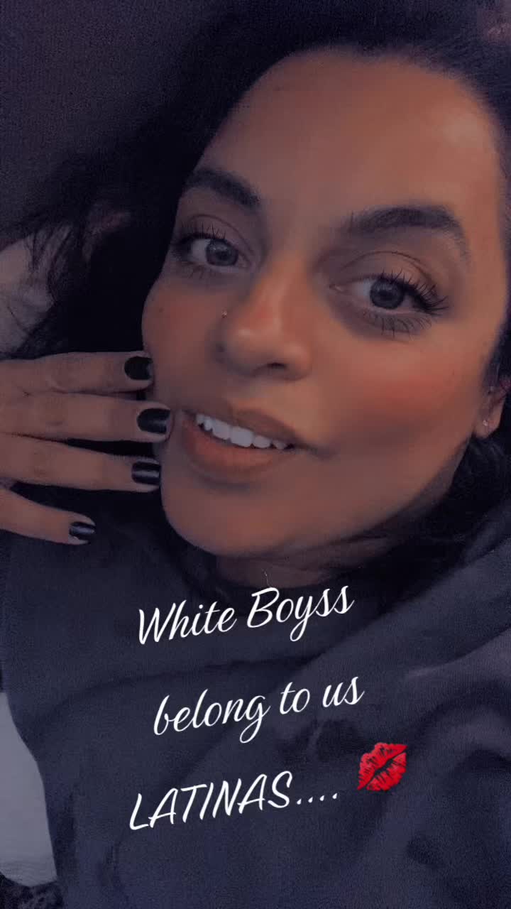 @Cristina_Nicole