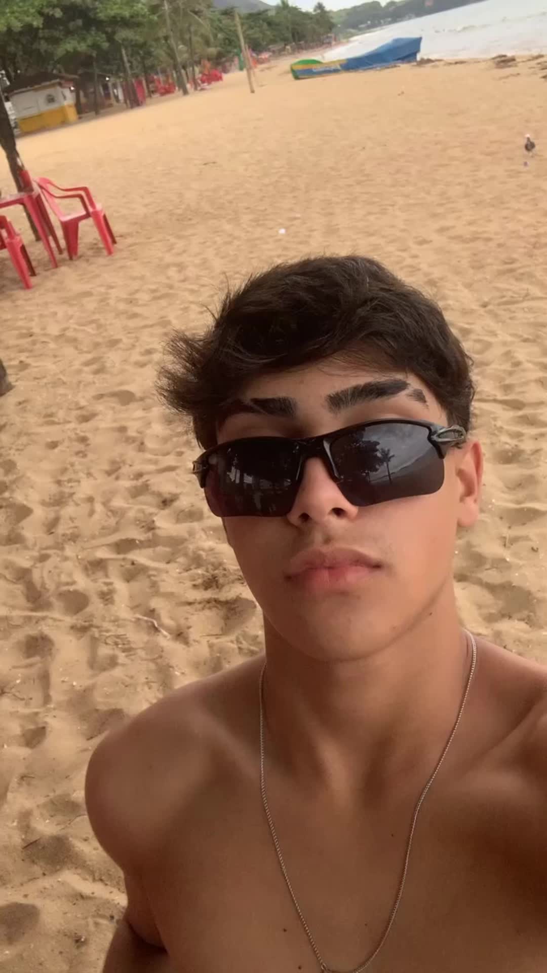 @lavin🏄♂️