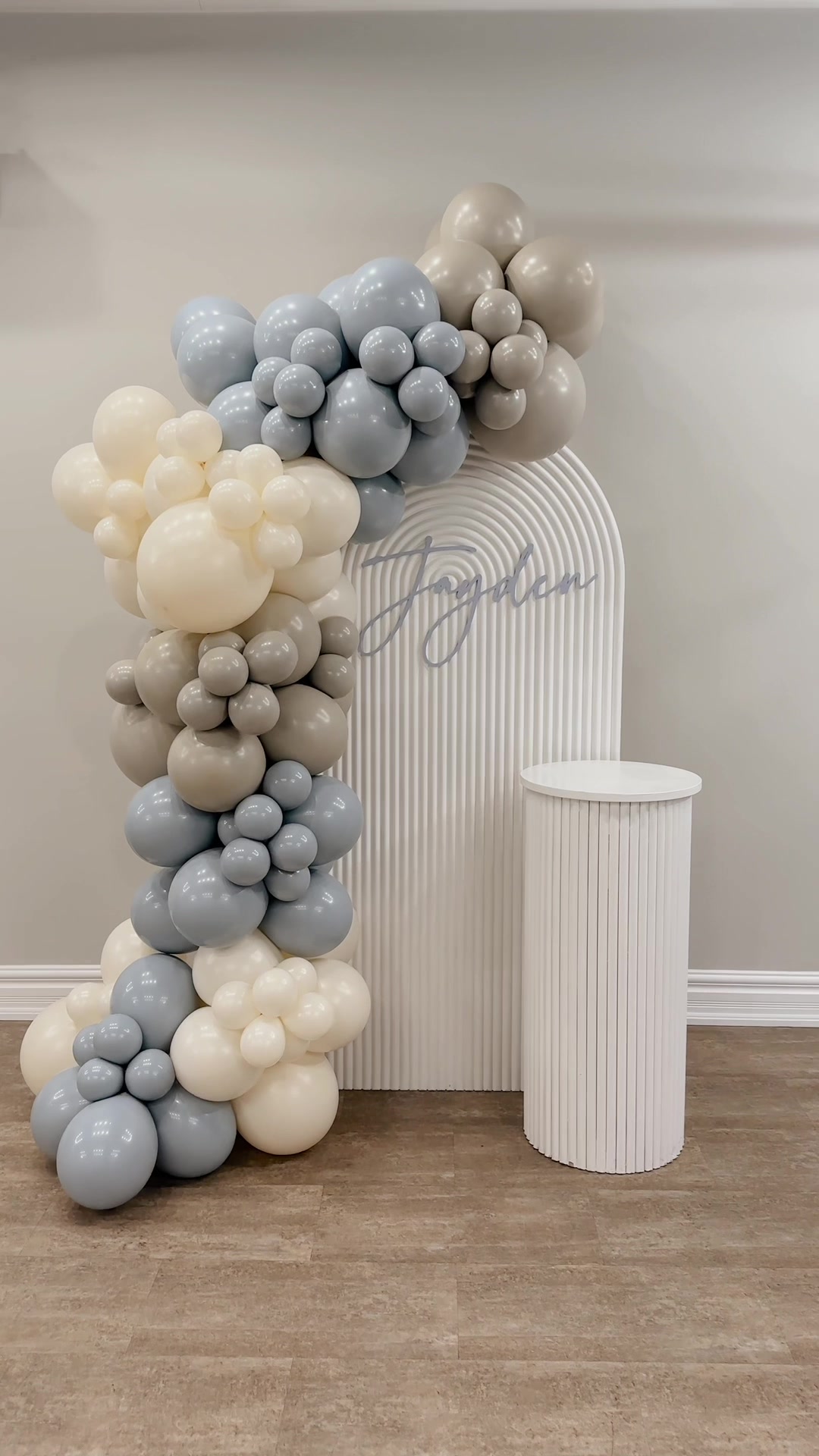 @LUXURY PARTY DECOR & MORE