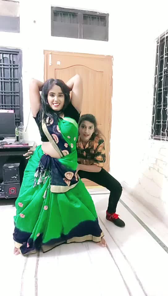 @niharika_konaparthi