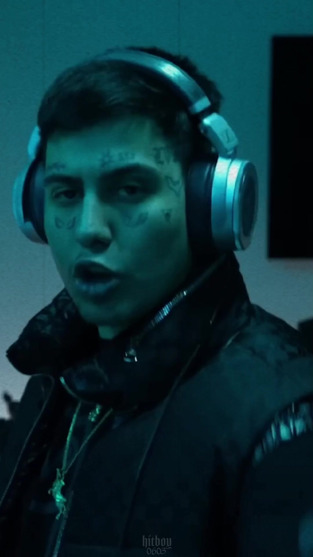 @Hitboy