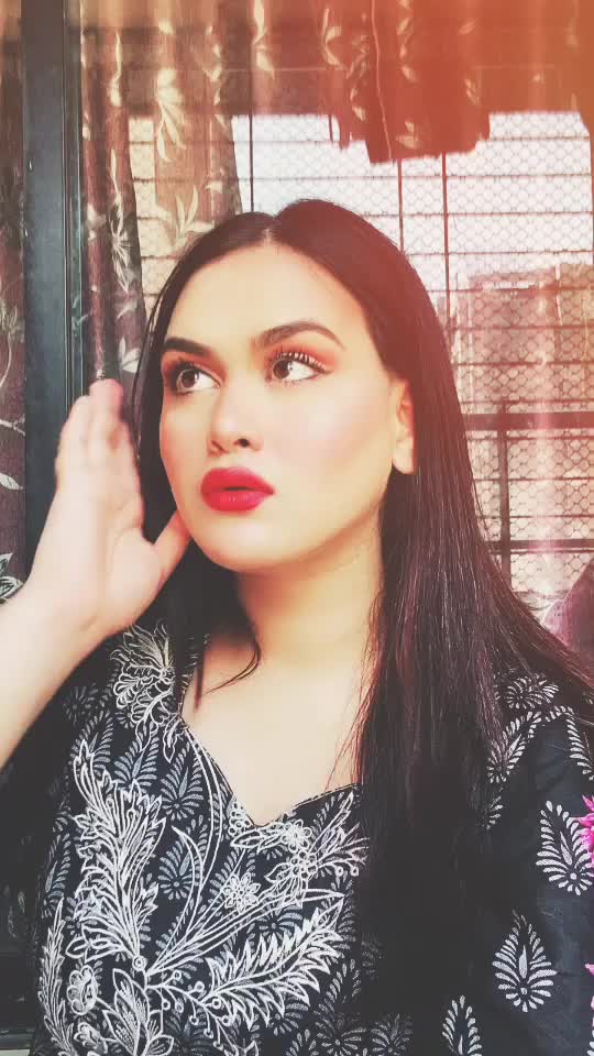 @Nida Khan🦋
