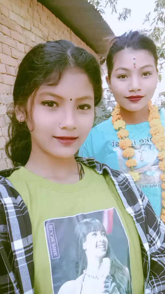 @tharuni __🥀😜girl