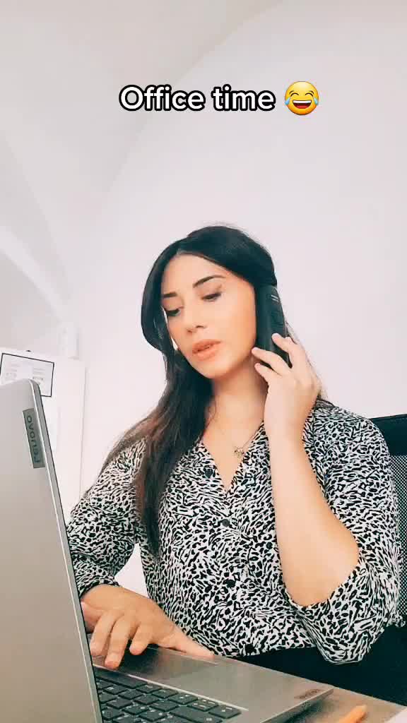 @Francesca Bellant542