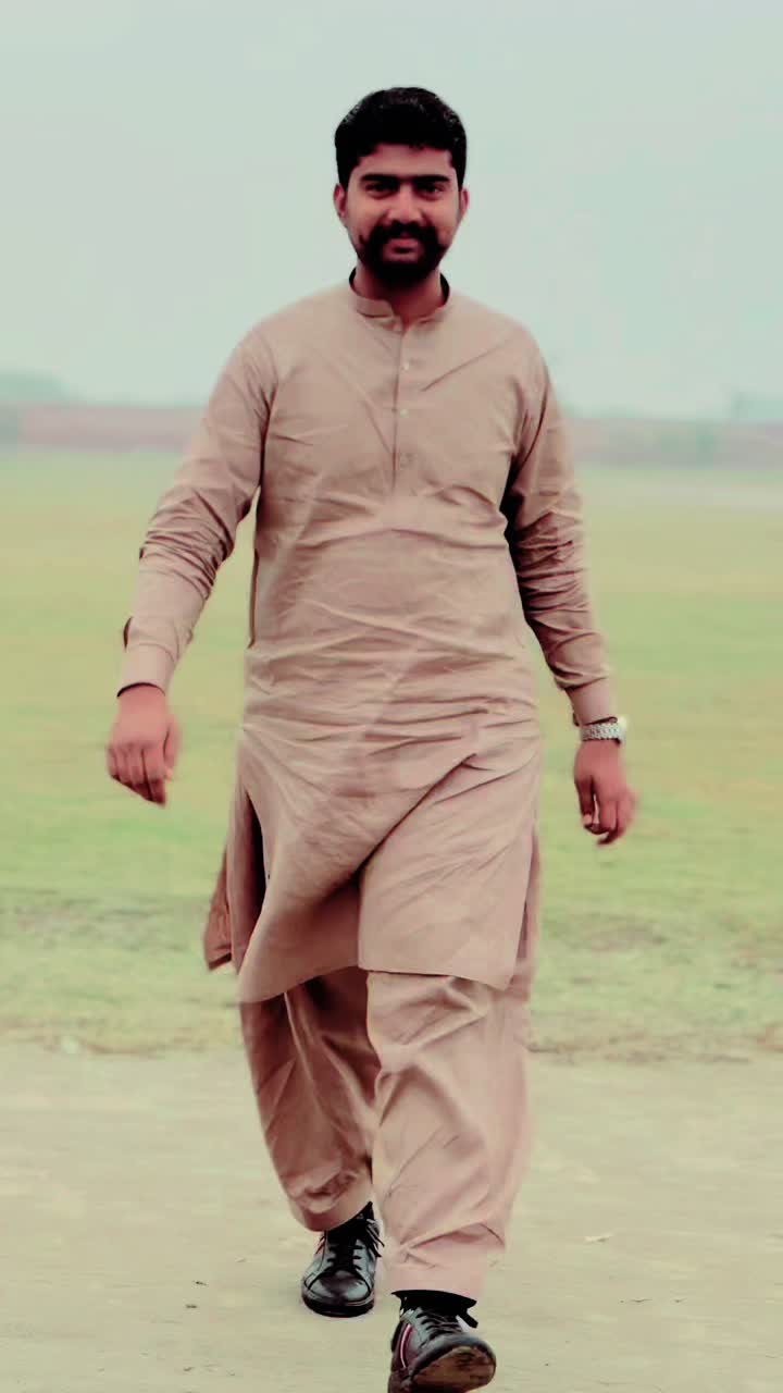 @🦅علی🦅
