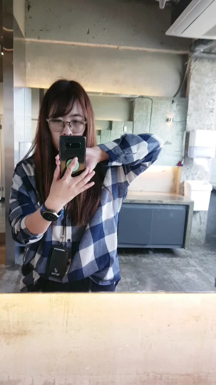 @Hellen현아❤