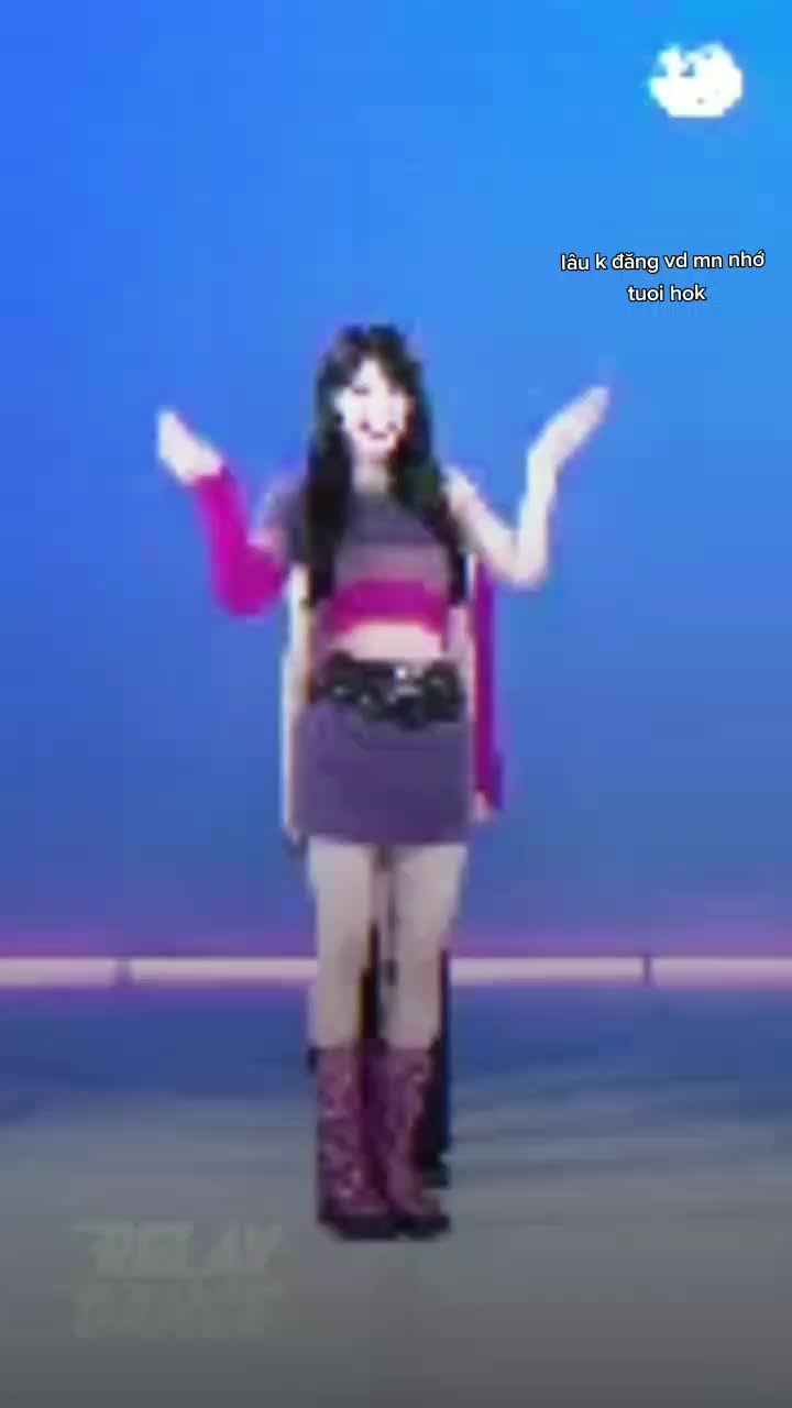 @naomi