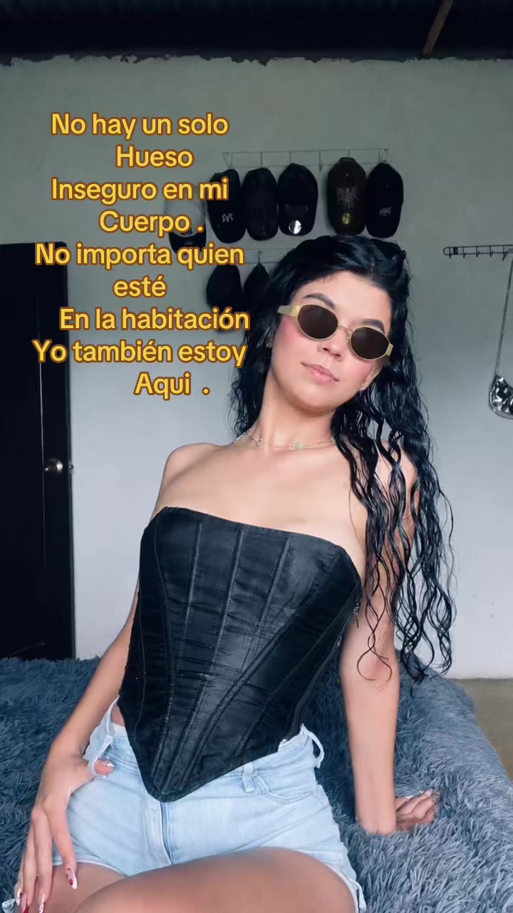@Vane linda🛐🐣🦋