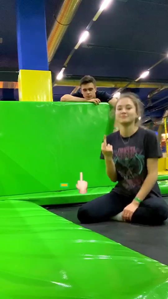 @Алиса🦊