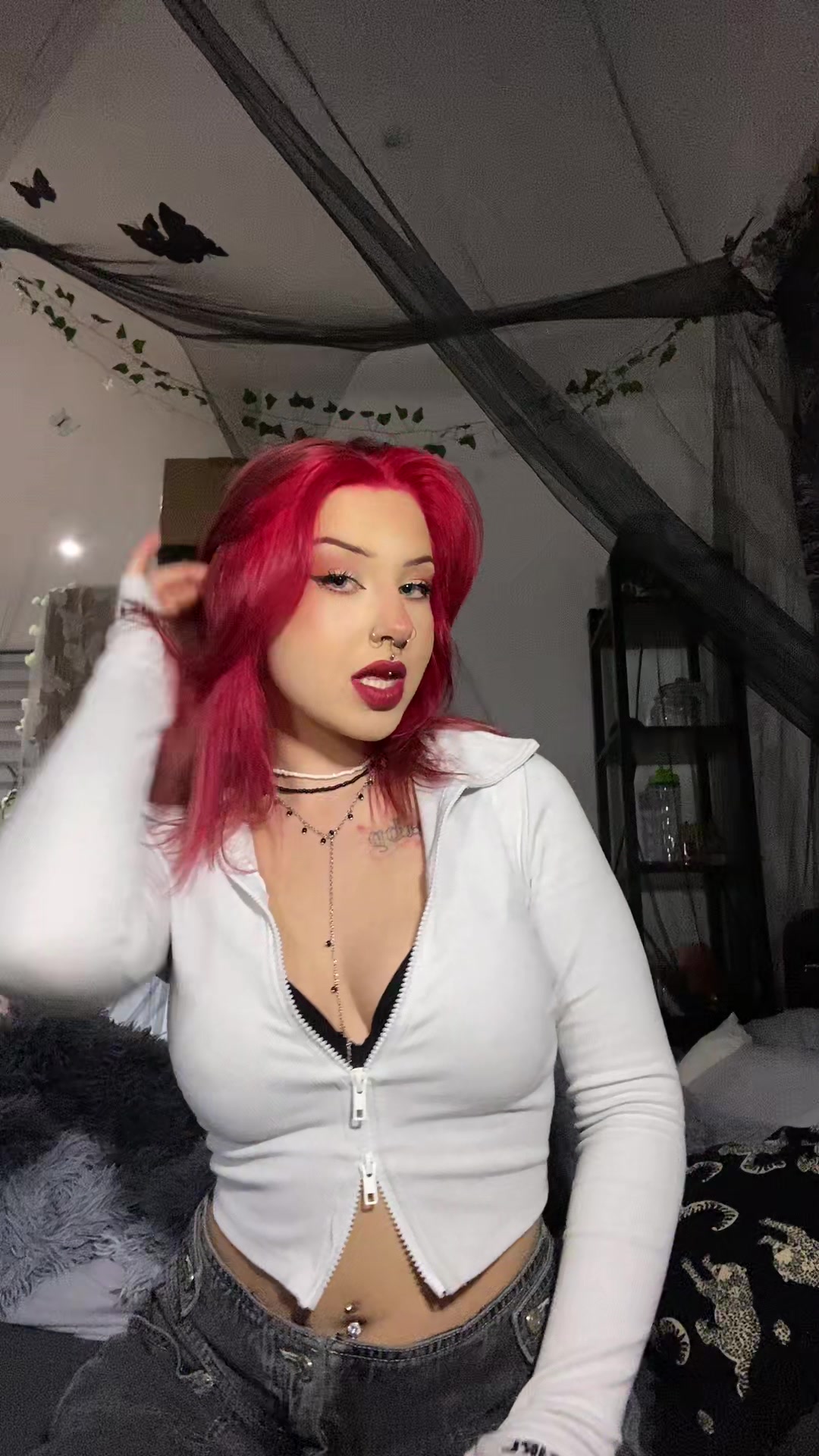@g