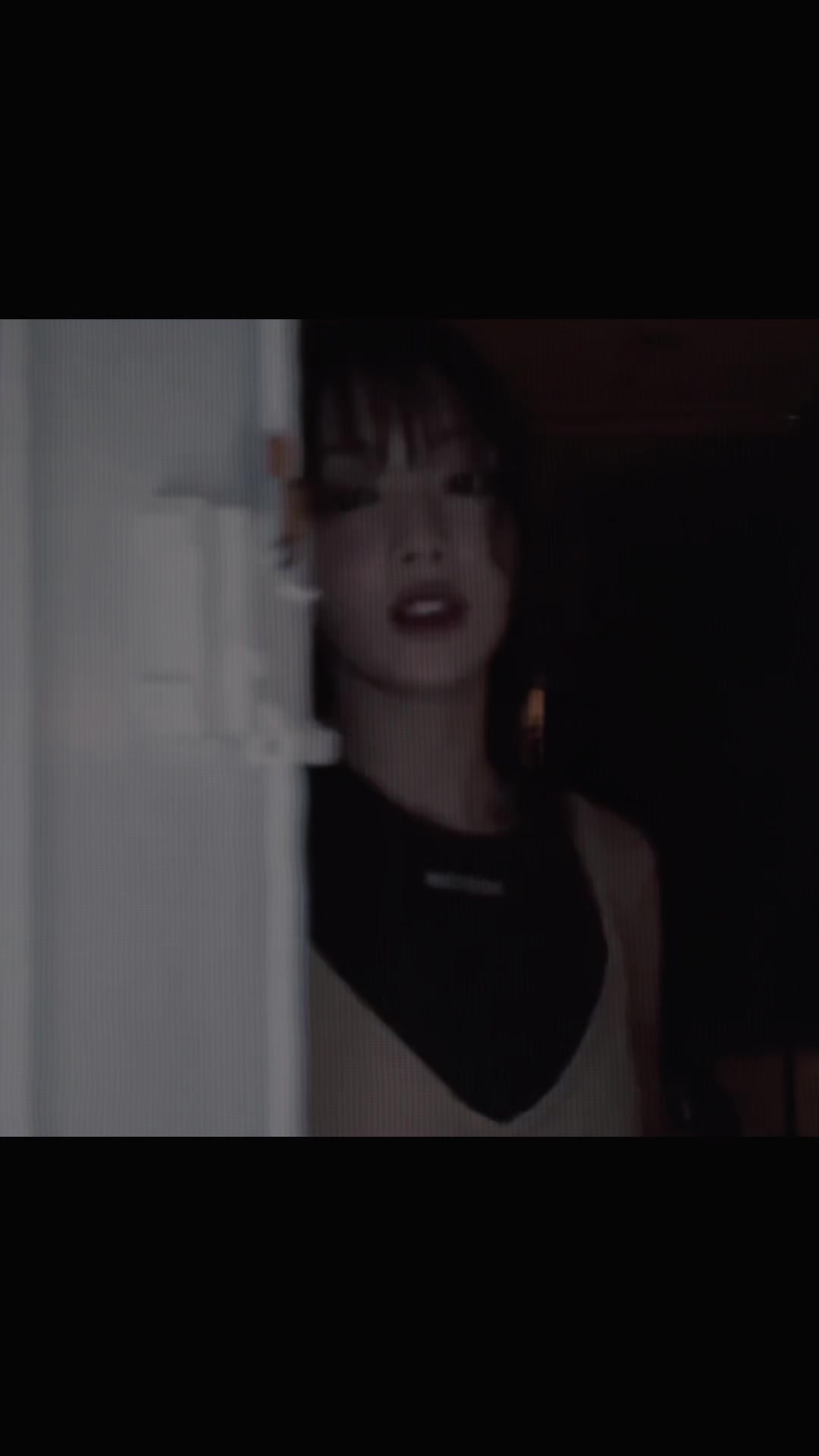 @𝑴.