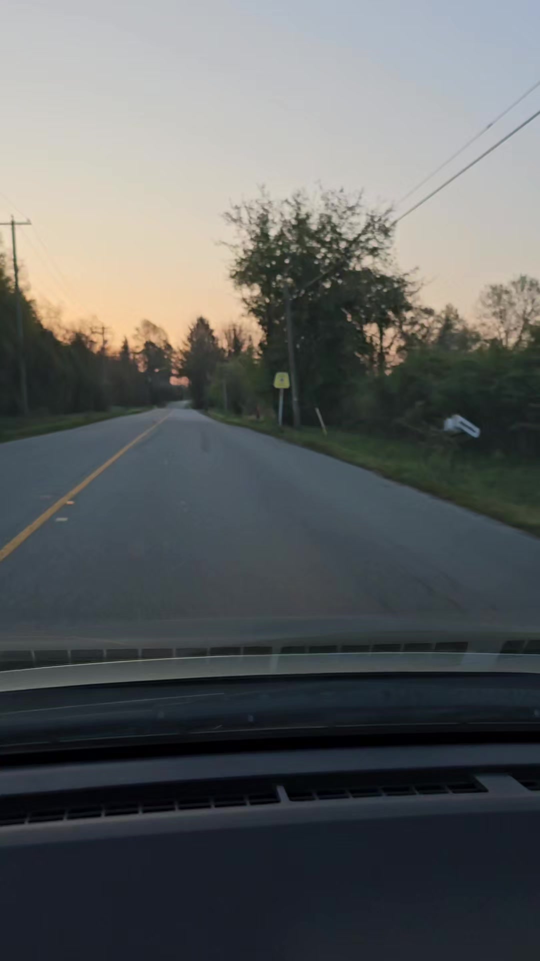 @ek ajanabi