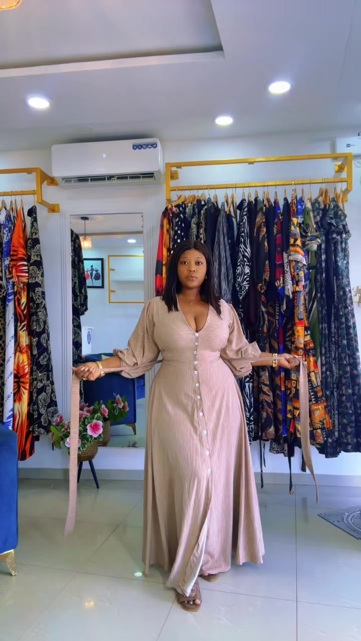 @NELLA CLOTHING. 🥇 🇹🇬 🇨🇮