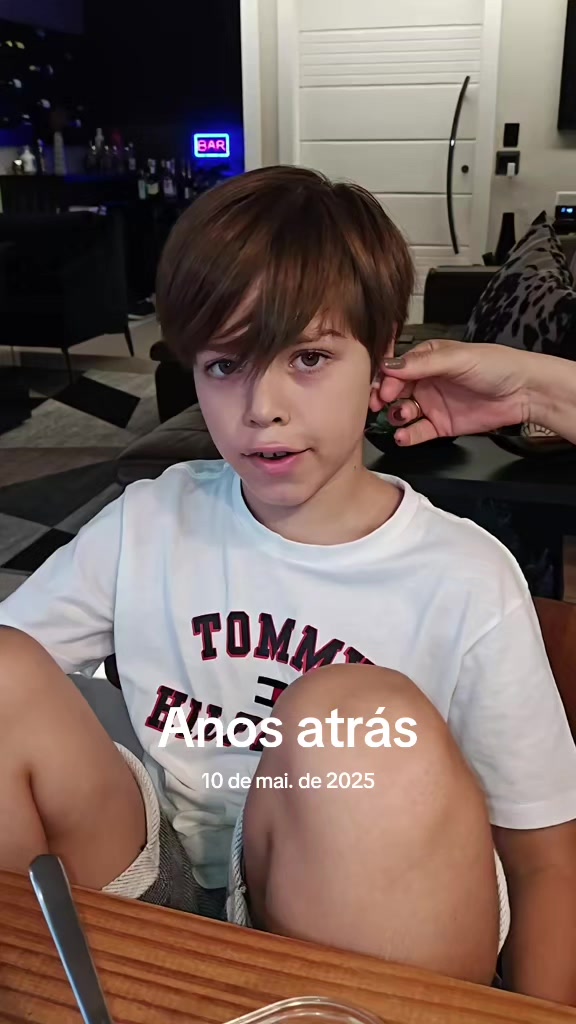 @Douglas Galvão