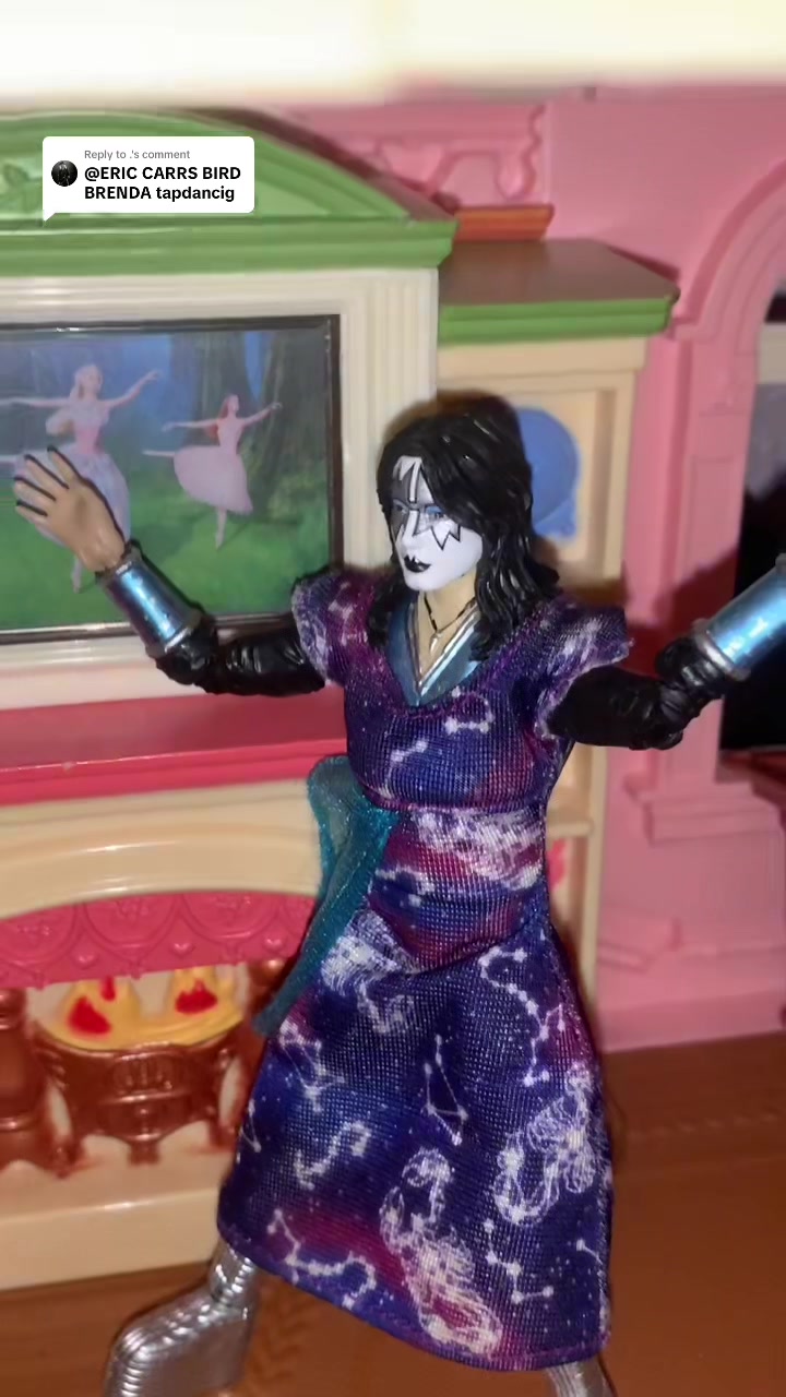 @the life of kiss figures